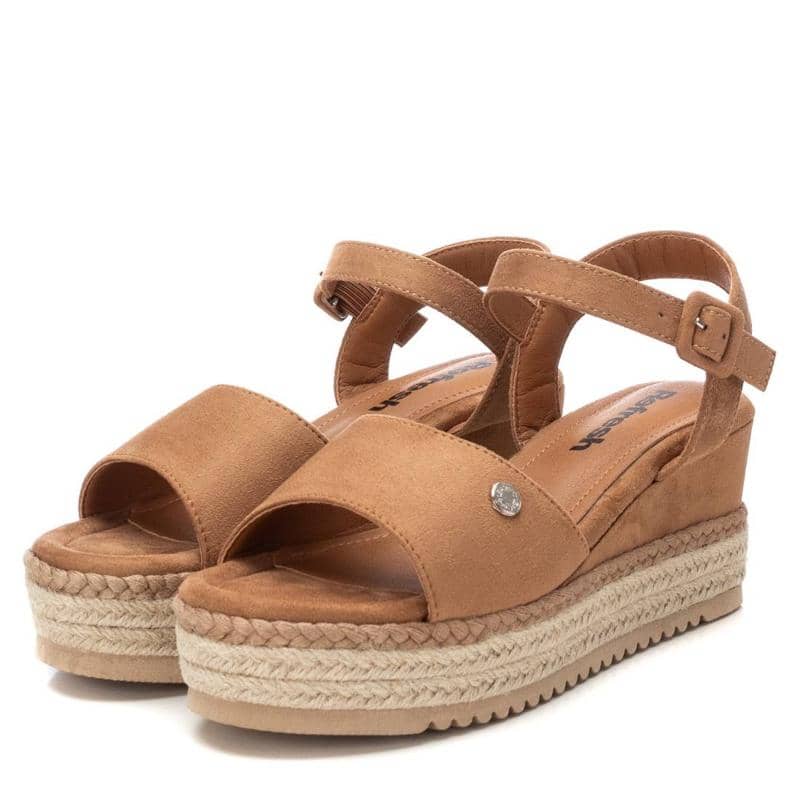 Sandália Casual Mulher Vegan Castanho Refresh – Design leve e arejado para conforto duradouro em passeios e jantares descontraídos - 17266002