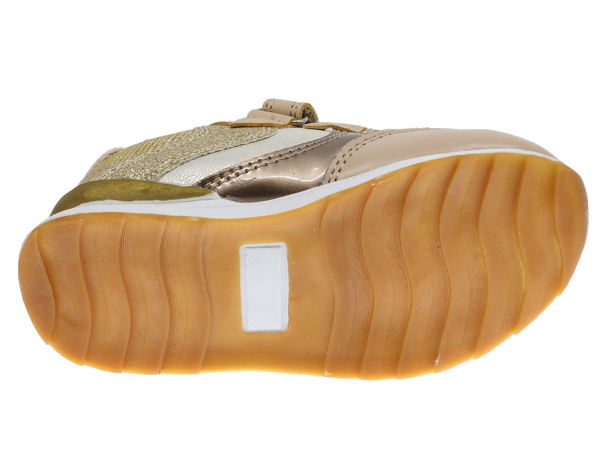 Sapatilha Infantil Dourado Beppi – Leves e flexíveis com fecho em velcro para brincadeiras e escola diária - 2187081