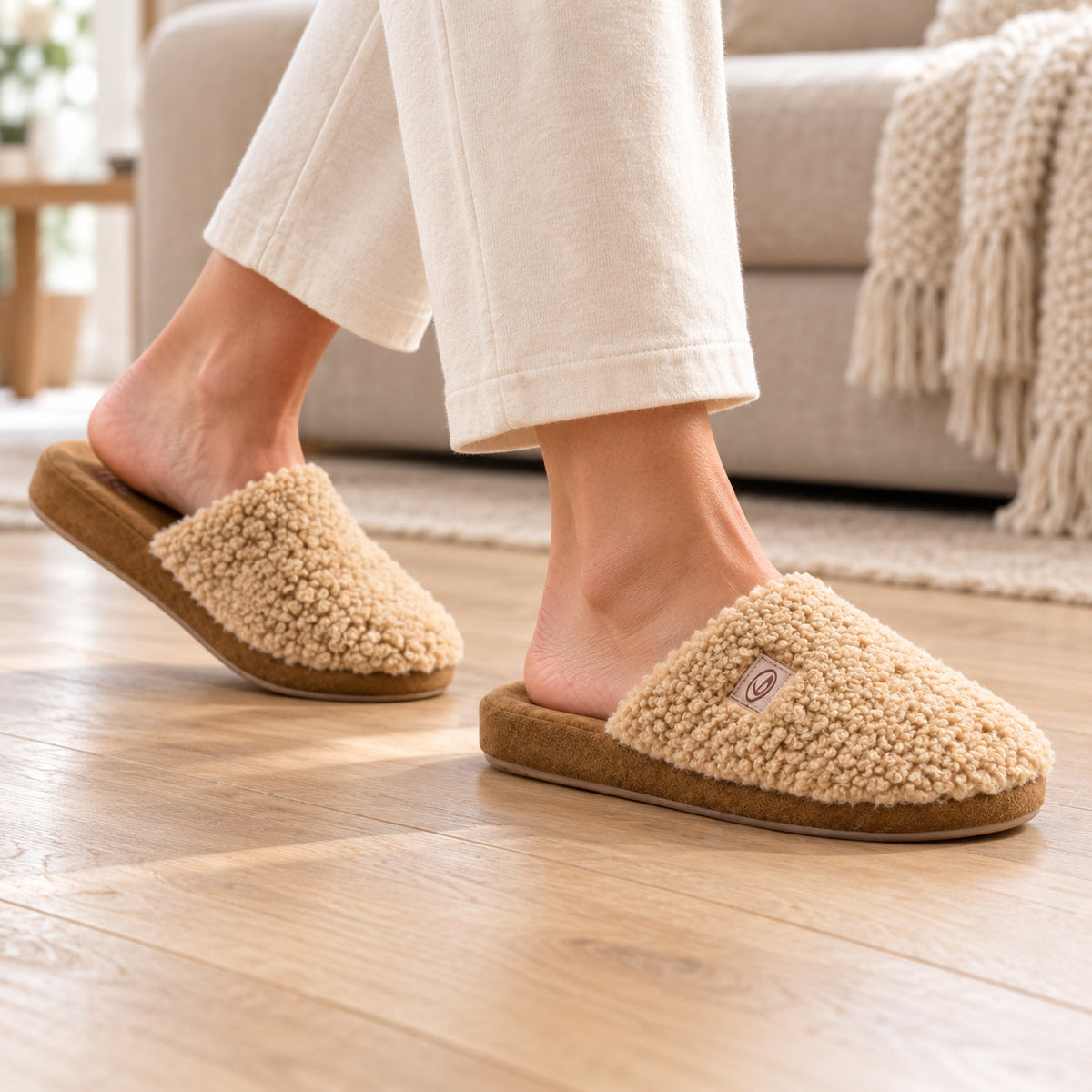 Chinelo Interior Mulher Bege Beppi-2225450