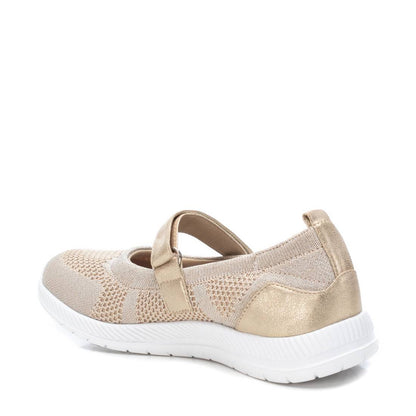 Sabrina Casual Conforto Mulher Dourado Xti – Leveza e palmilha almofadada para conforto em eventos e trabalho diário - 14138202