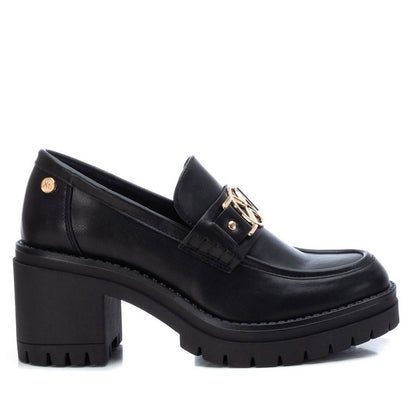 Sapato Pele Mulher Preto Xti – Ideal para dias de trabalho e lazer com sala ultra leve e conforto diário - 14205701