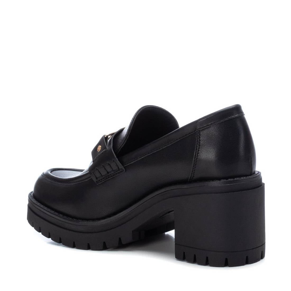 Sapato Pele Mulher Preto Xti – Ideal para dias de trabalho e lazer com sala ultra leve e conforto diário - 14205701