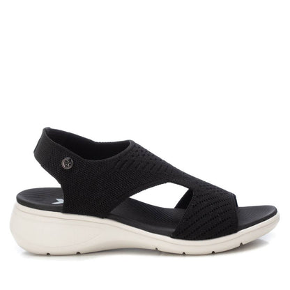Sandália Casual Mulher Preto Xti – Leves e duráveis, garantem conforto excepcional para o seu dia a dia - 14273702