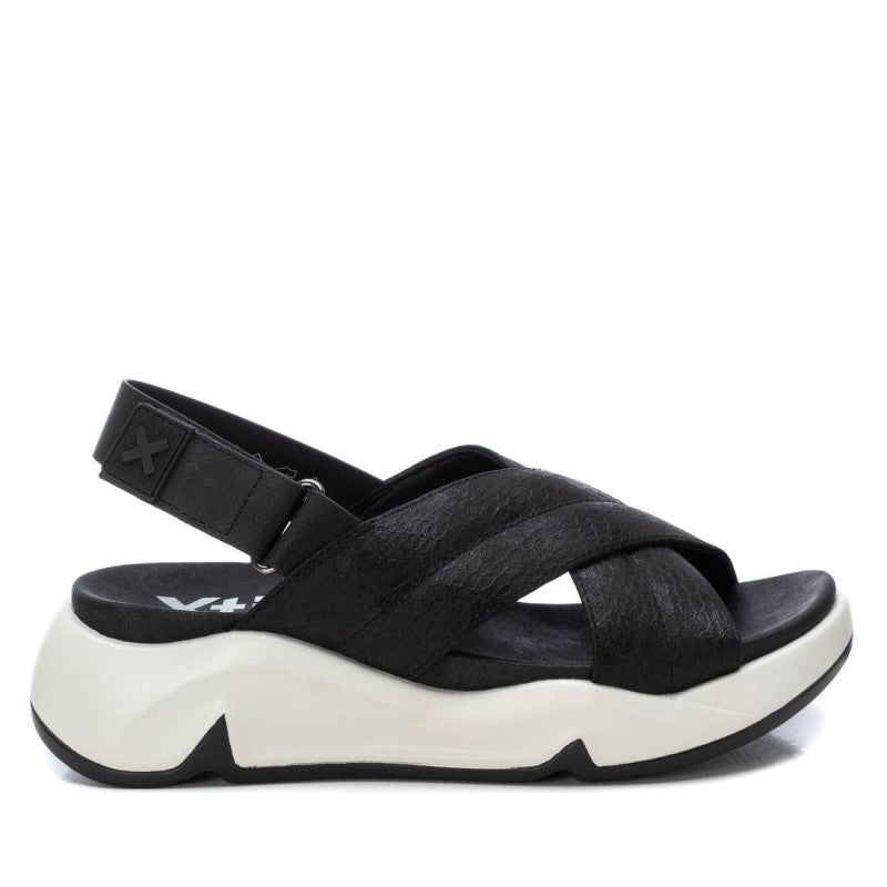 Sandália Casual Mulher Preto Xti – Conforto para uso diário com alças ajustáveis e solado antiderrapante - 14273901