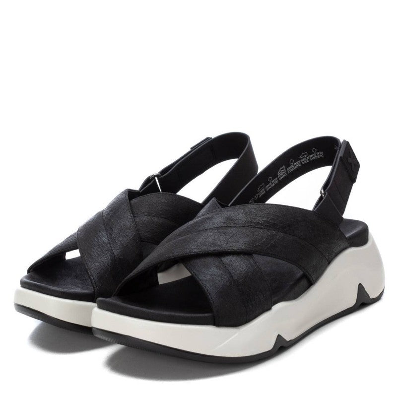 Sandália Casual Mulher Preto Xti – Conforto para uso diário com alças ajustáveis e solado antiderrapante - 14273901