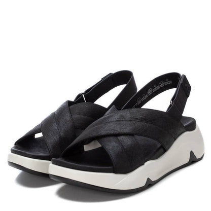 Sandália Casual Mulher Preto Xti – Conforto para uso diário com alças ajustáveis e solado antiderrapante - 14273901