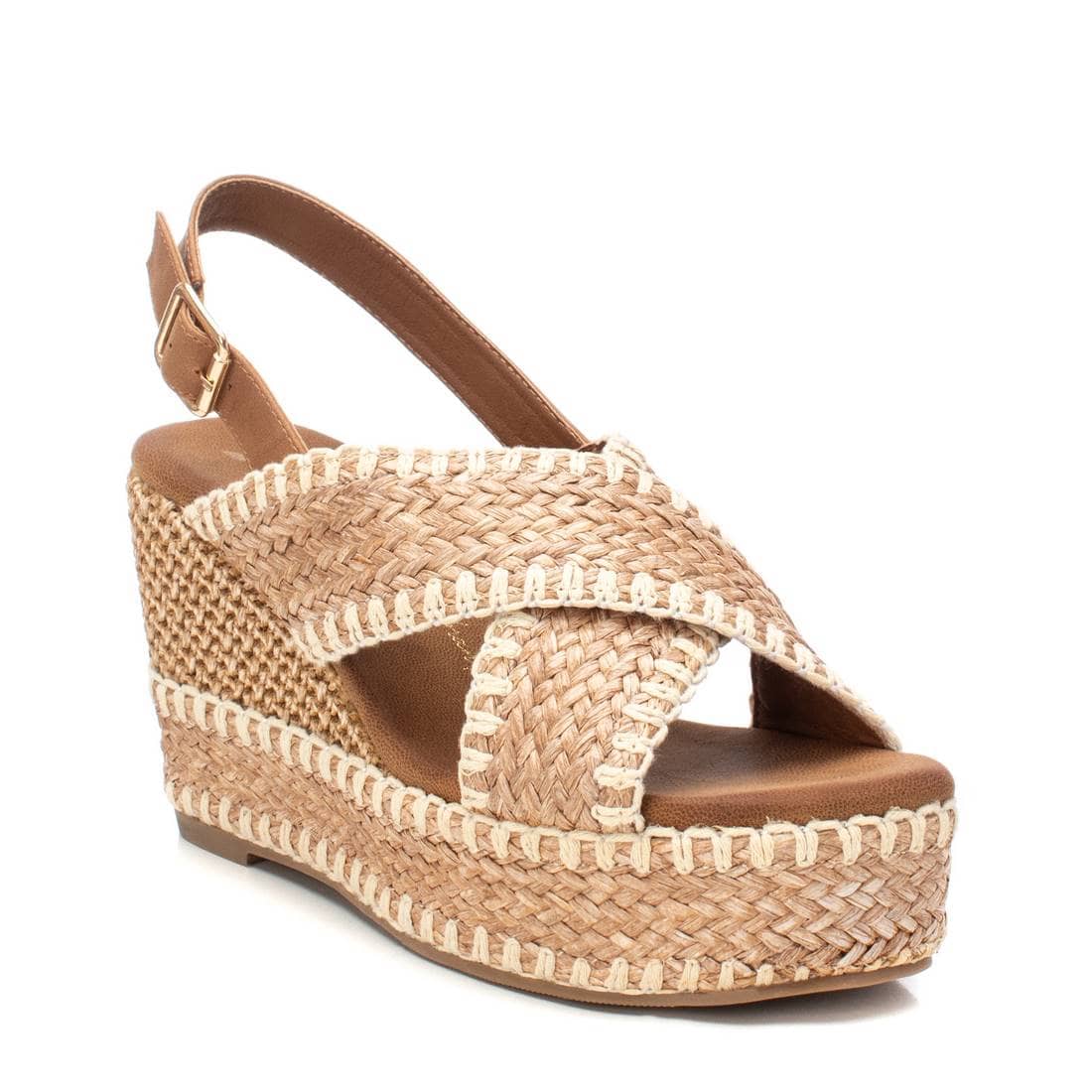 Sandália Casual Mulher Vegan Taupe Xti – Conforto excepcional e sola leve para uso diário e festas de verão - 14382101