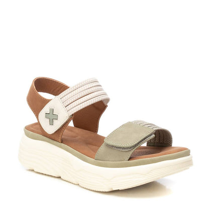 Sandália Casual Vegan Mulher Verde Xti – Design com tiras cruzadas e fecho em velcro para ajuste rápido diário - 14398603