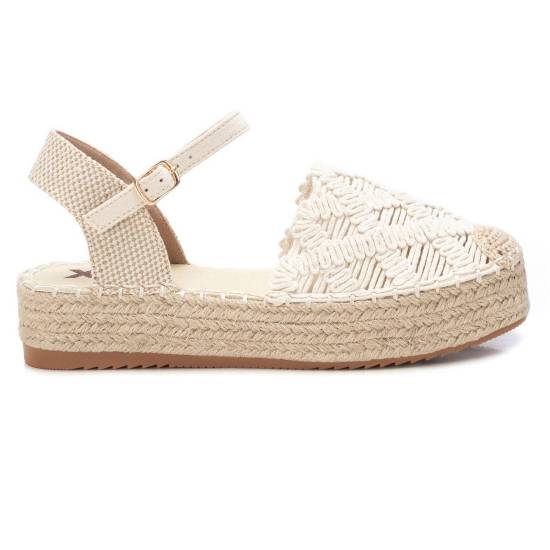 Sandália Casual Mulher Vegan Bege Xti – Design artesanal com pala delicada para conforto nos dias de verão - 14402202