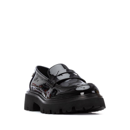 Sapato Pele Charol Mulher Preto Xti – Conforto e durabilidade para o dia a dia no trabalho e eventos sociais - 144426p