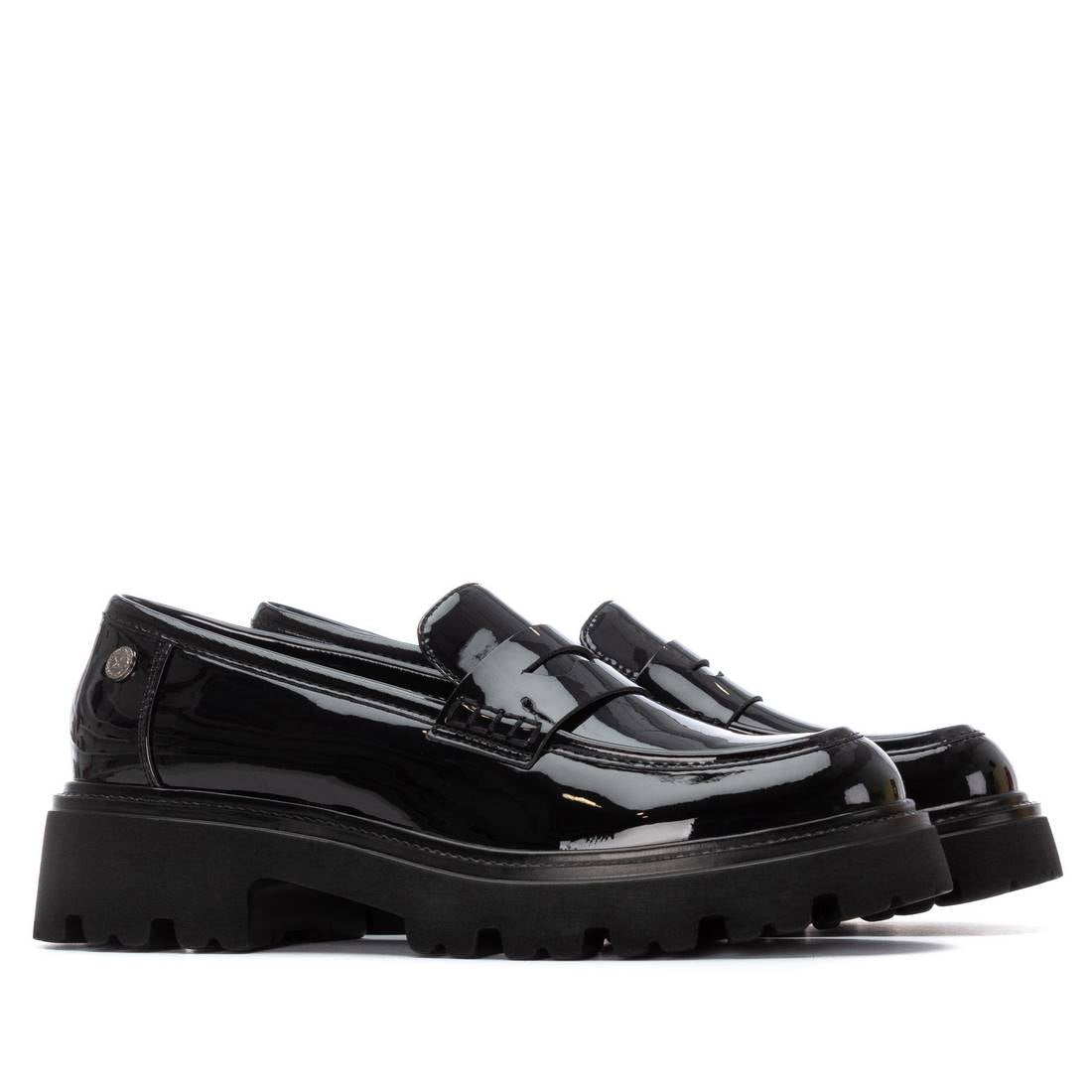Sapato Pele Charol Mulher Preto Xti – Conforto e durabilidade para o dia a dia no trabalho e eventos sociais - 144426p