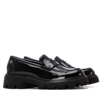 Sapato Pele Charol Mulher Preto Xti – Conforto e durabilidade para o dia a dia no trabalho e eventos sociais - 144426p