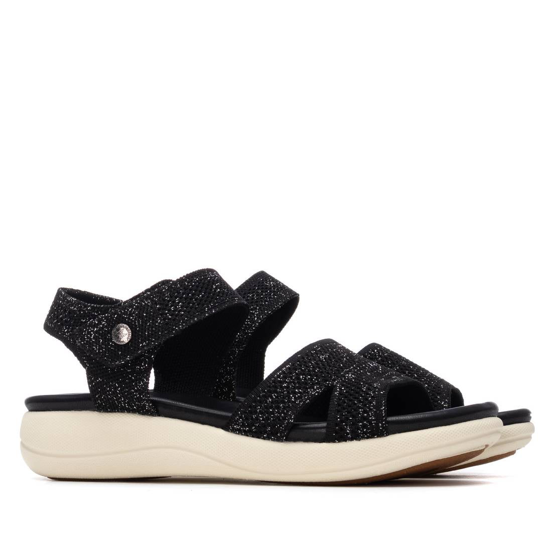 Sandália Casual Vegan Mulher Preta Xti – Conforto duradouro e resistência ideal para passeios e uso diário - 14515601