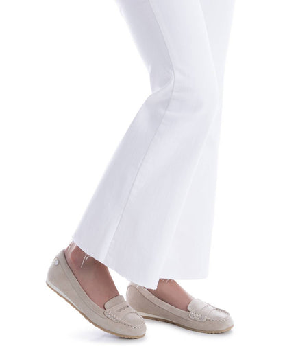 Sapato Pele Vegan Mulher Bege Xti – Conforto ao longo do dia com sola flexível e palminha acolchoada ideal para trabalho e passeio casual - 14518502