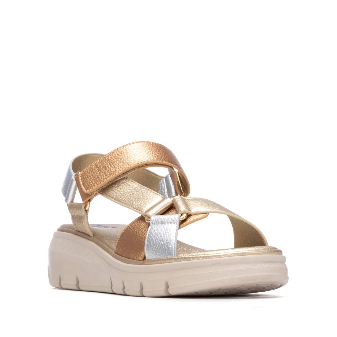 Sandália Casual Vegan Mulher Dourada Xti – Design com tiras cruzadas e fecho em velcro para conforto diário leve - 14539801