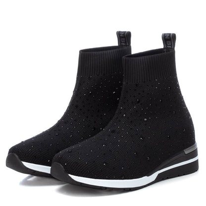 Bota Casual Juvenil Preto Xti – Leves e com ajuste confortável para uso diário e atividades ao ar livre - 150100