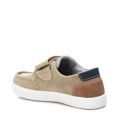 Sapato Casual Juvenil Cinzento Xti – Leves e respiráveis para conforto diário na escola e tempo de lazer - 150427t