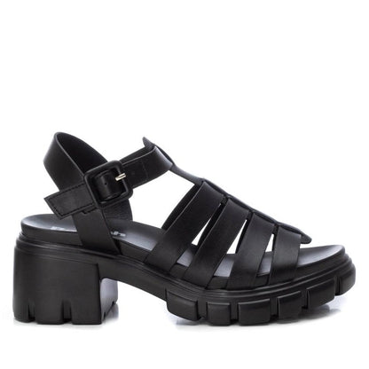 Sandália Casual Mulher Preta Xti – Leves para uso prolongado e ajustáveis para diferentes tamanhos - 17154001