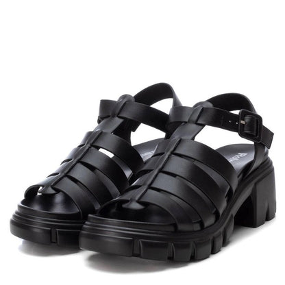 Sandália Casual Mulher Preta Xti – Leves para uso prolongado e ajustáveis para diferentes tamanhos - 17154001