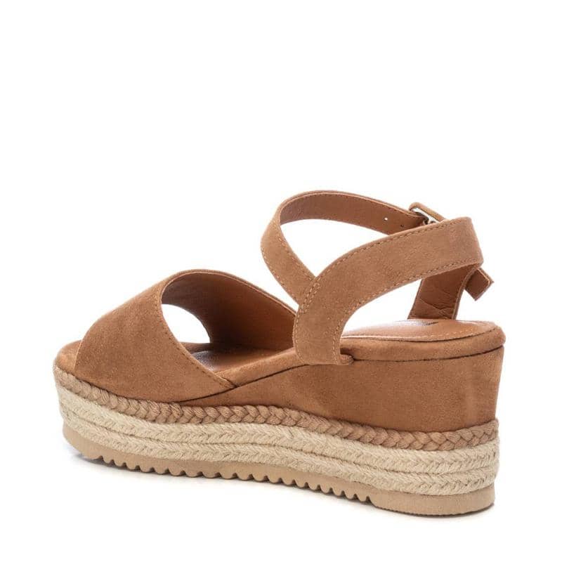 Sandália Casual Mulher Vegan Castanho Refresh – Design leve e arejado para conforto duradouro em passeios e jantares descontraídos - 17266002