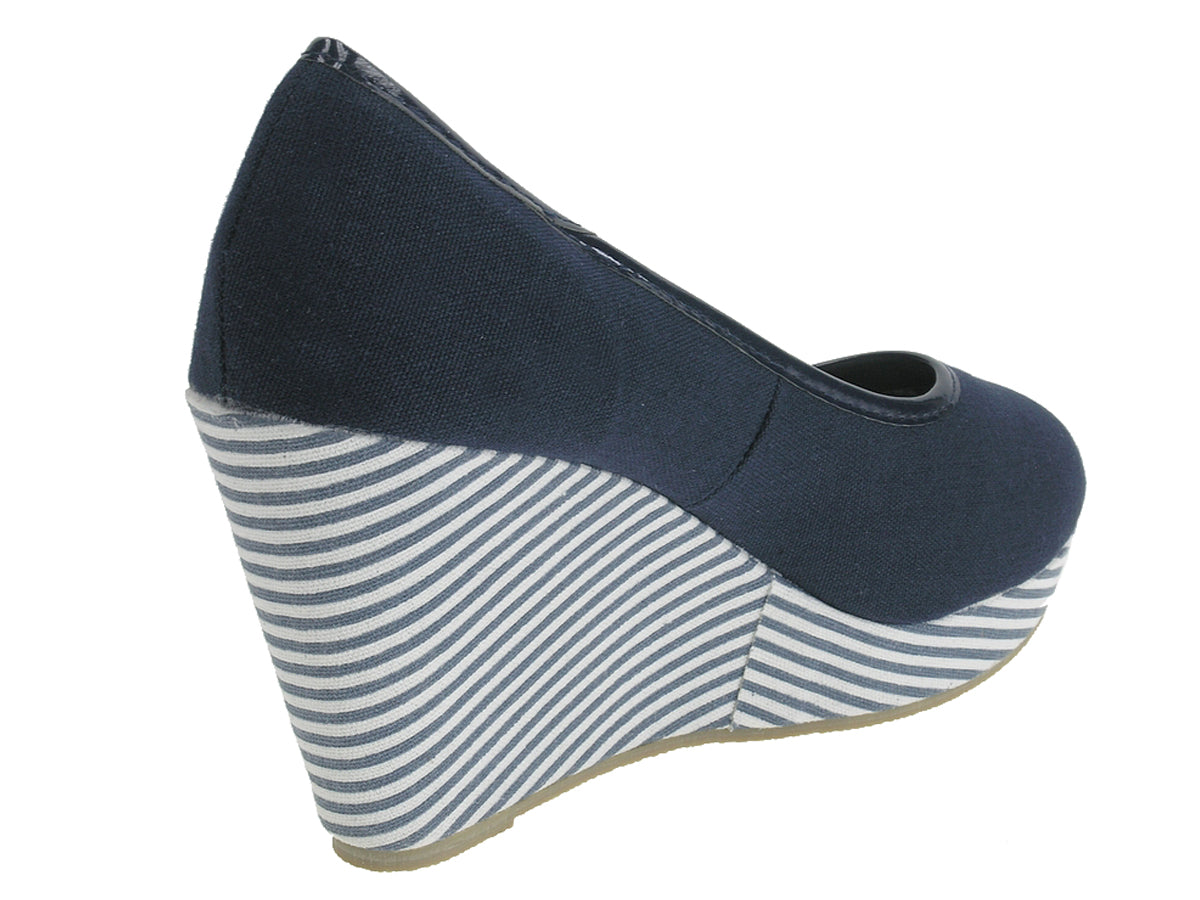 Sapato Casual Comcunha Mulher Azul Beppi – Leves e confortáveis para todo o dia com estilo versátil e cunha estável - 2172300