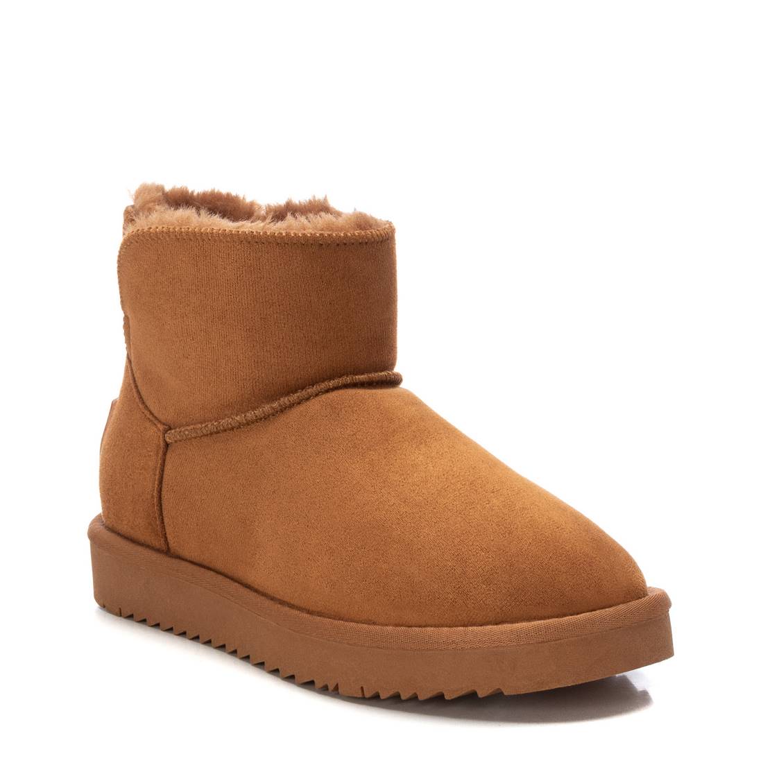 Bota Casual Mulher Camel Xti – Leves e confortáveis para longas caminhadas e momentos relaxantes com amigos - 44436