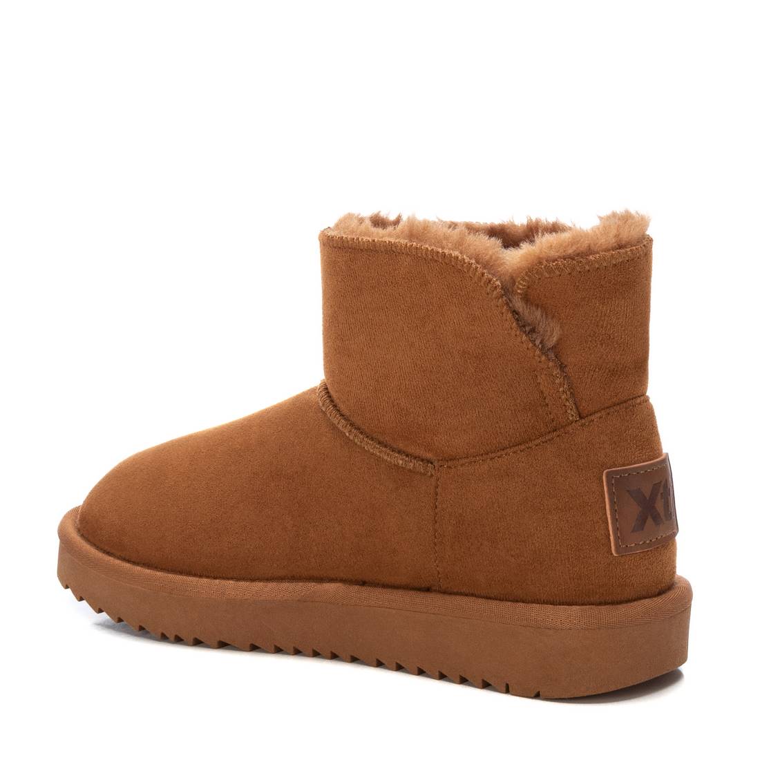 Bota Casual Mulher Camel Xti – Leves e confortáveis para longas caminhadas e momentos relaxantes com amigos - 44436