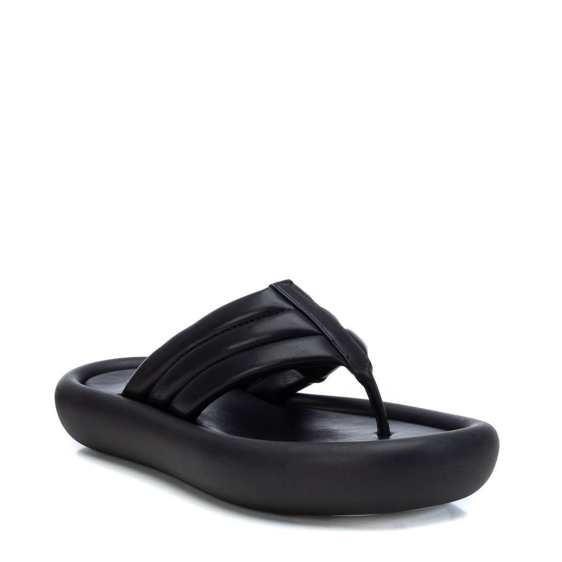Chinelo Casual Mulher Preto Xti – Leves e fáceis de calçar para dias intensos e caminhadas longas - 21144875p