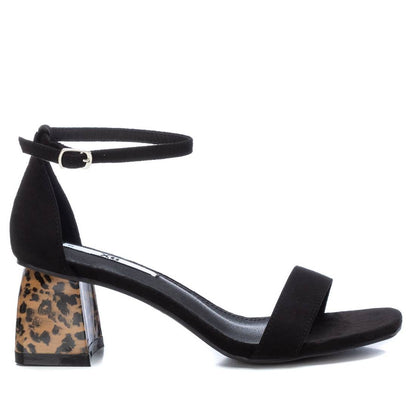 Sandália Casual Mulher Preto Xti – Design sofisticado com sola leve e respirável para uso diário confortável - 145276p