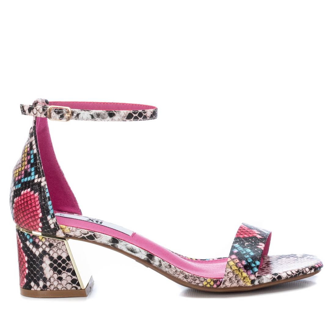 Sandália Casual Mulher Rosa Xti – Leves e elegantes, garantem conforto e estabilidade em passeios diários - 145283