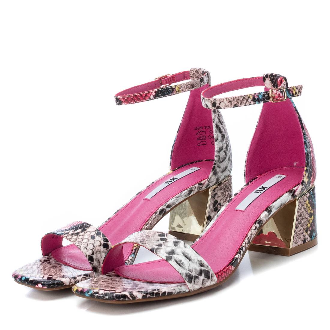 Sandália Casual Mulher Rosa Xti – Leves e elegantes, garantem conforto e estabilidade em passeios diários - 145283